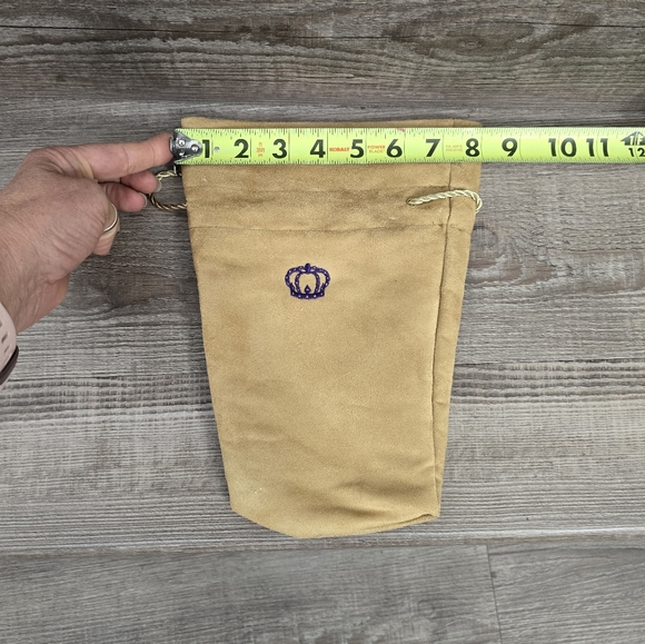 Crown Royale 6 suede bags with gold draw string and logo - Picture 6 of 7